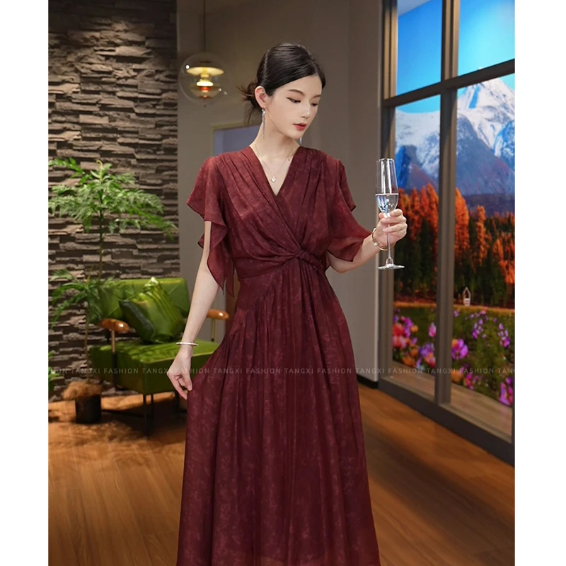 唐熹2025夏季新款【ZM24-X516】法式V领时尚晕染酒红色连衣裙女