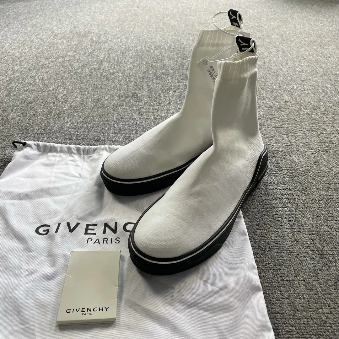 Givenchy 纪梵希 白色高帮字母logo袜子鞋 40.5码/99新/公价5800/