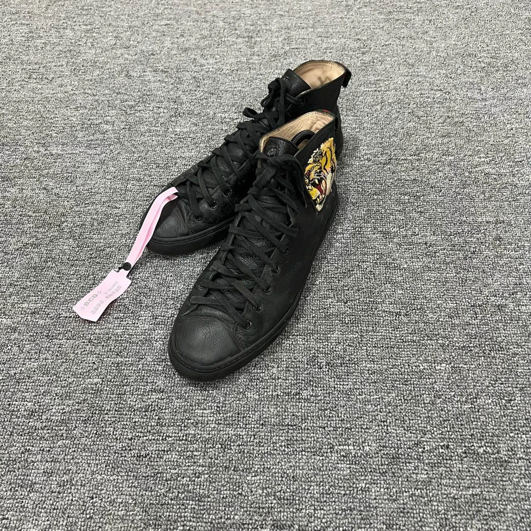 GUCCI 古驰 黑色虎头刺绣高帮板鞋 42码/9新/公价6800/无配件 si
