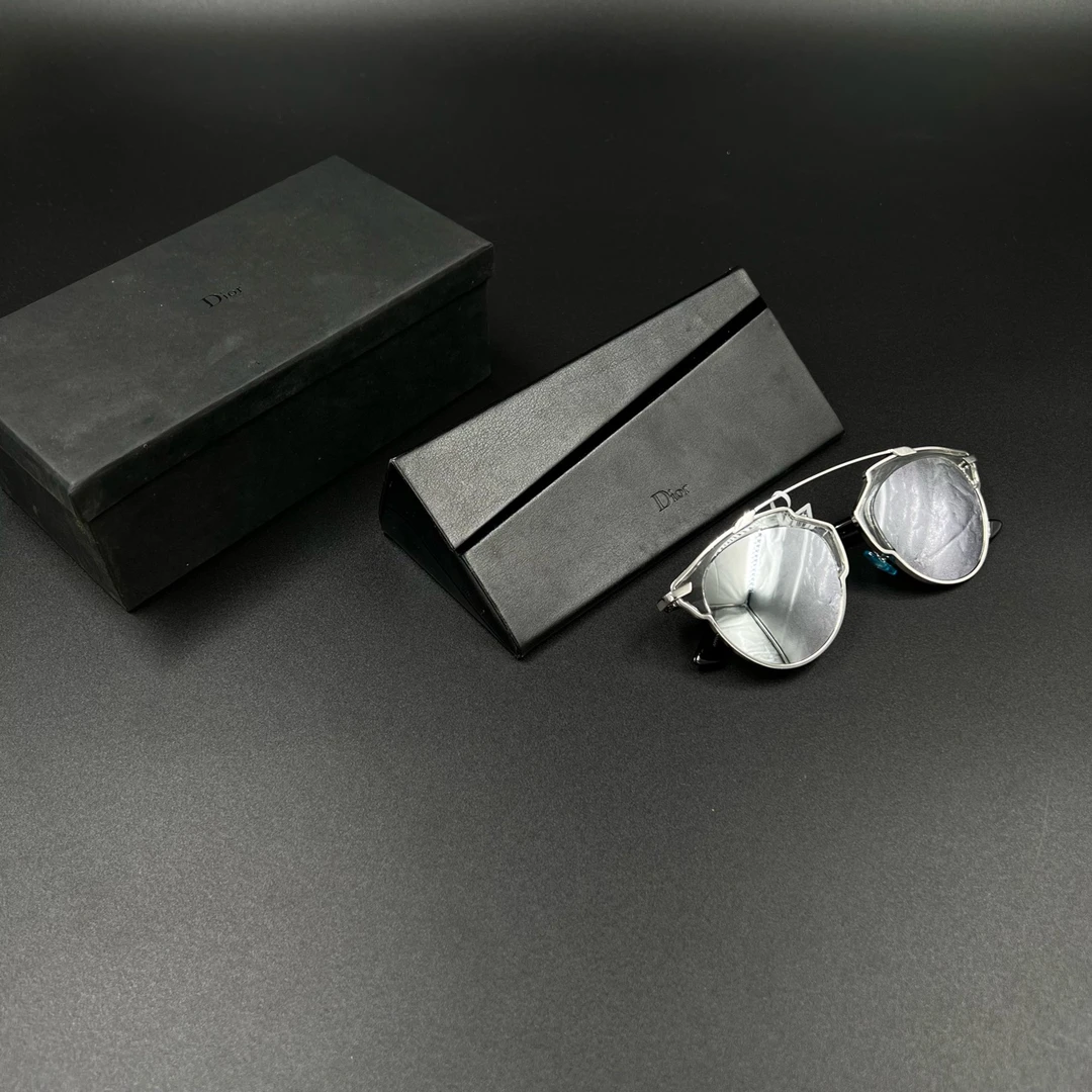 （jp）120 Dior 迪奥 黑银镜面太阳镜 均码/全新/公价5000/原盒