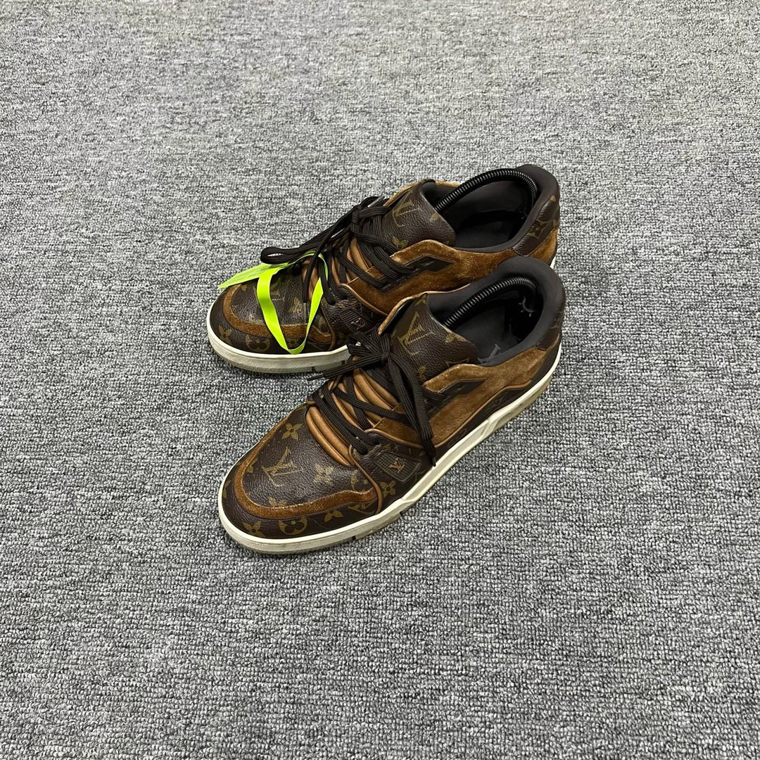 Louis Vuitton LV Trainer 棕色老花板鞋 42码/9新/公价10500