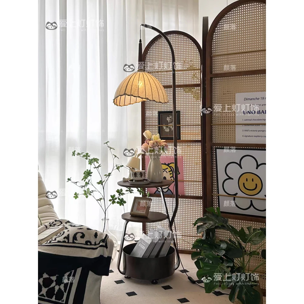 （严选）2024新款复古落地灯置物架一体中古风卧室法式客厅沙发边几