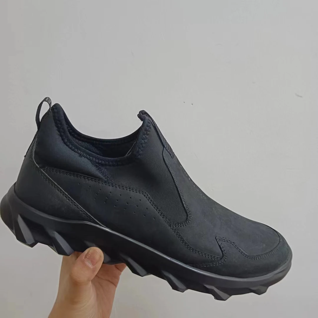 国内现货~ECCO/爱步驱动 男款新款袜套设计缓震百搭款 820294