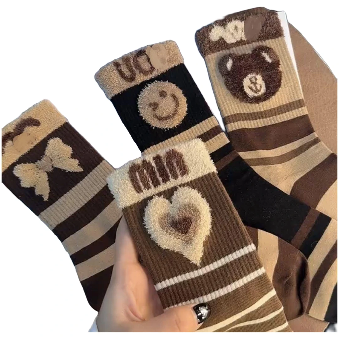 秋冬泰迪绒袜子小熊女高筒条纹新款ins字母百搭堆堆袜个性中筒袜