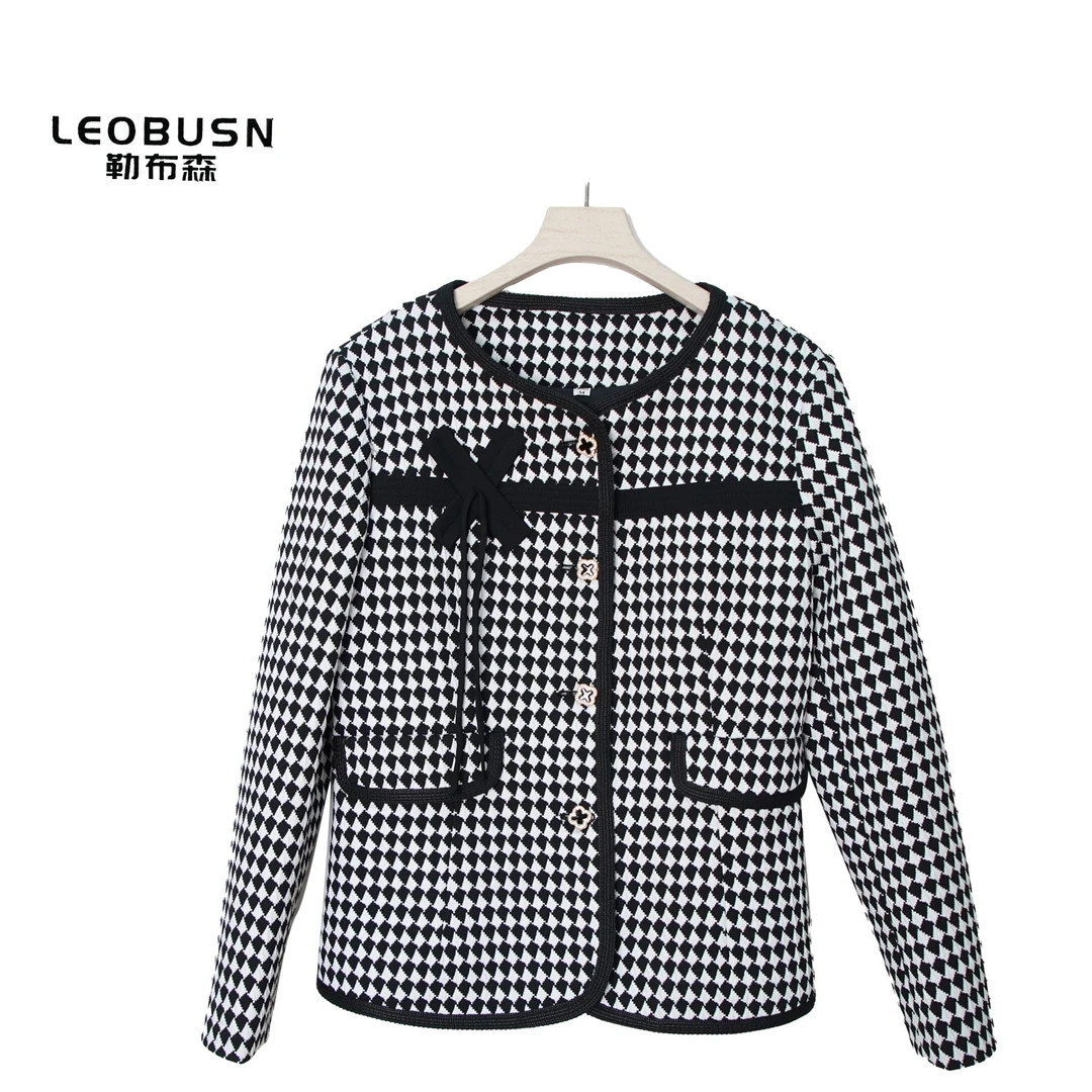X6588 时尚黑白经典小香风千鸟格百搭上衣