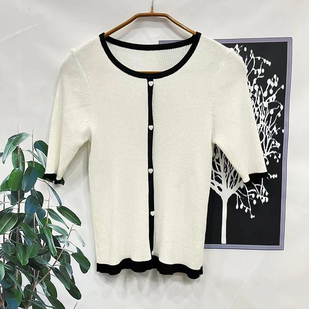 「MOTIKA」HY03444时尚白色圆领爱心纽扣百搭上衣