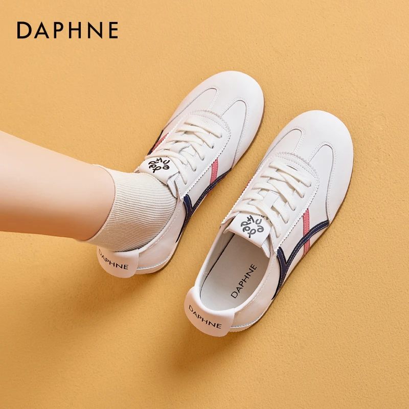 达芙妮2024年新款夏季透气板鞋百搭德训运动休闲时尚厚底小白鞋女