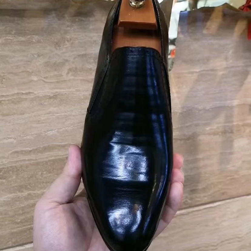新款高品质全皮面休闲百搭男鞋