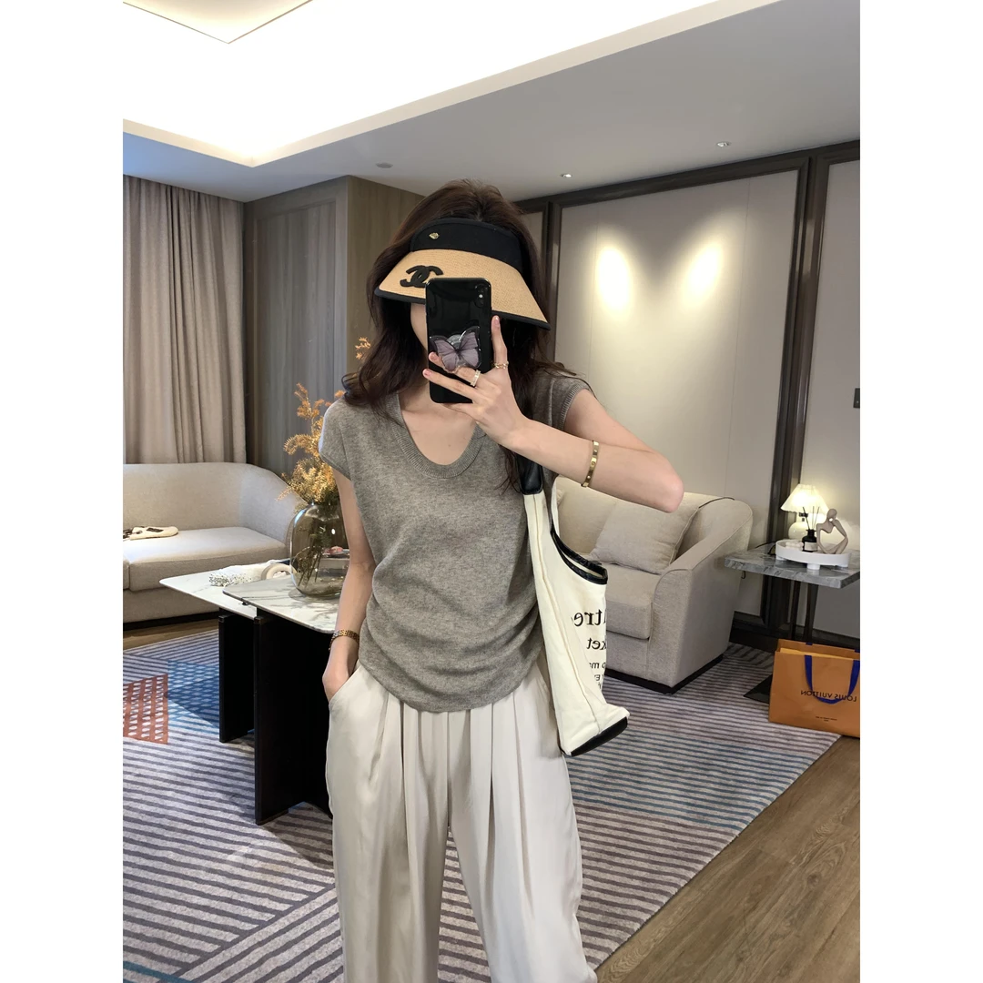 软糯冰丝U领短袖针织衫T恤女2025夏季修身显瘦半袖打底衫气质上衣