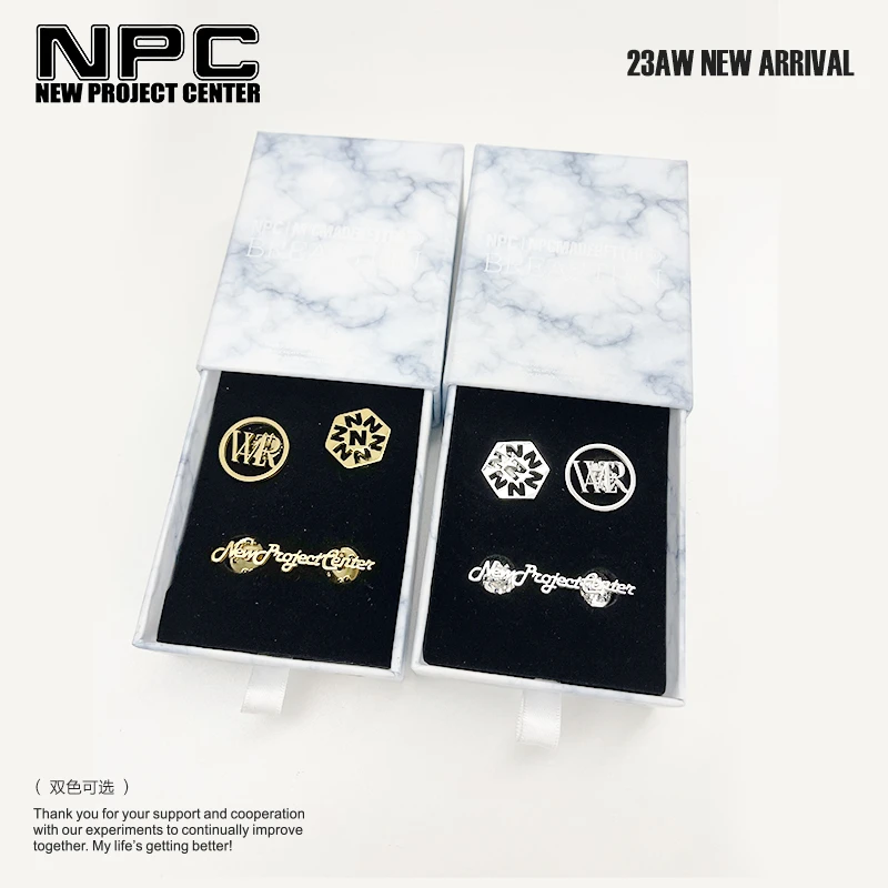 不锈钢胸针 NPC潮牌品牌logo标识金属复古胸针装饰别针NP3AAC14