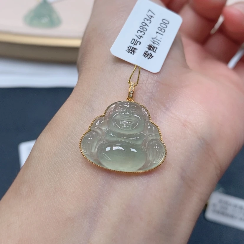 【闪购商品】翡翠颈饰18K金镶嵌4379347