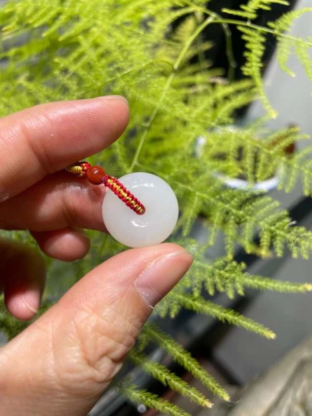 和田玉平安扣 5.7克