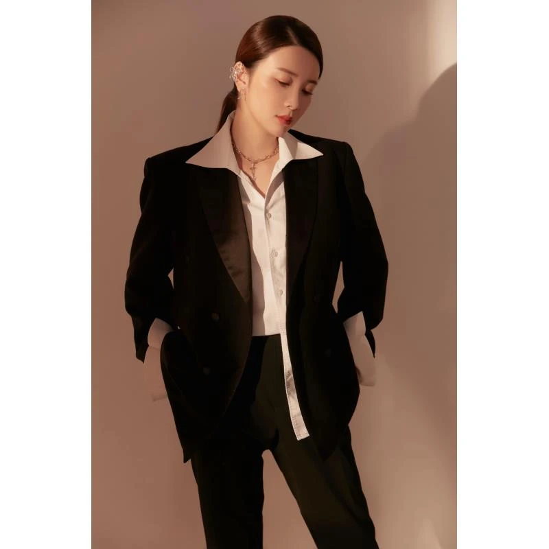 TOCCH手工打造真皮女士新款包A10764画水桶