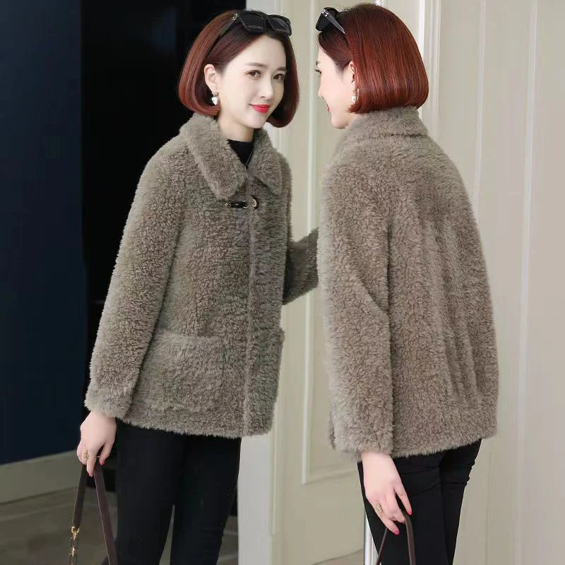 2025秋冬新款颗粒绒羊毛外套女短款羊剪绒皮毛一体羊羔
