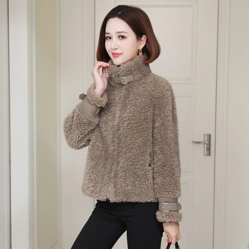 2024冬新款颗粒羊毛外套羊剪绒大衣女短款立领皮毛一体