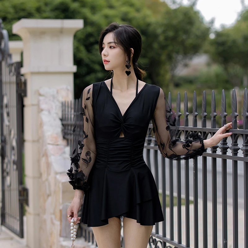 【汐歌儿】纯白泳衣长袖防晒显瘦温泉连体裙式女士保守又好看高端款