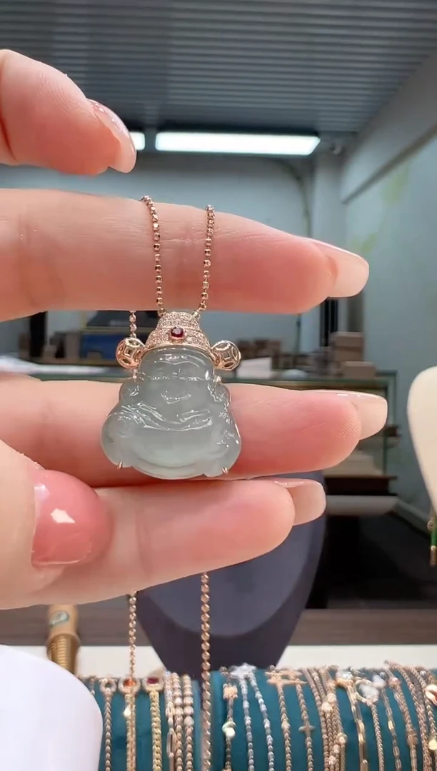 【闪购商品】翡翠吊坠(不含链)18K金镶嵌翡翠财神吊坠