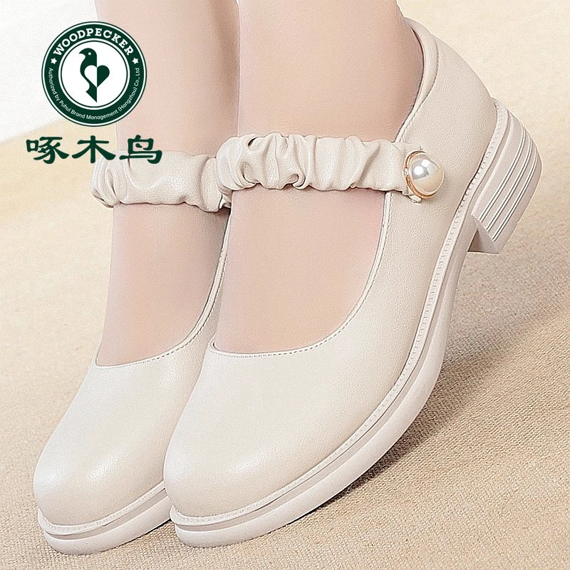 啄木鸟玛丽珍小皮鞋女珍珠日系jk学院风春秋新款低跟圆头舒适单鞋