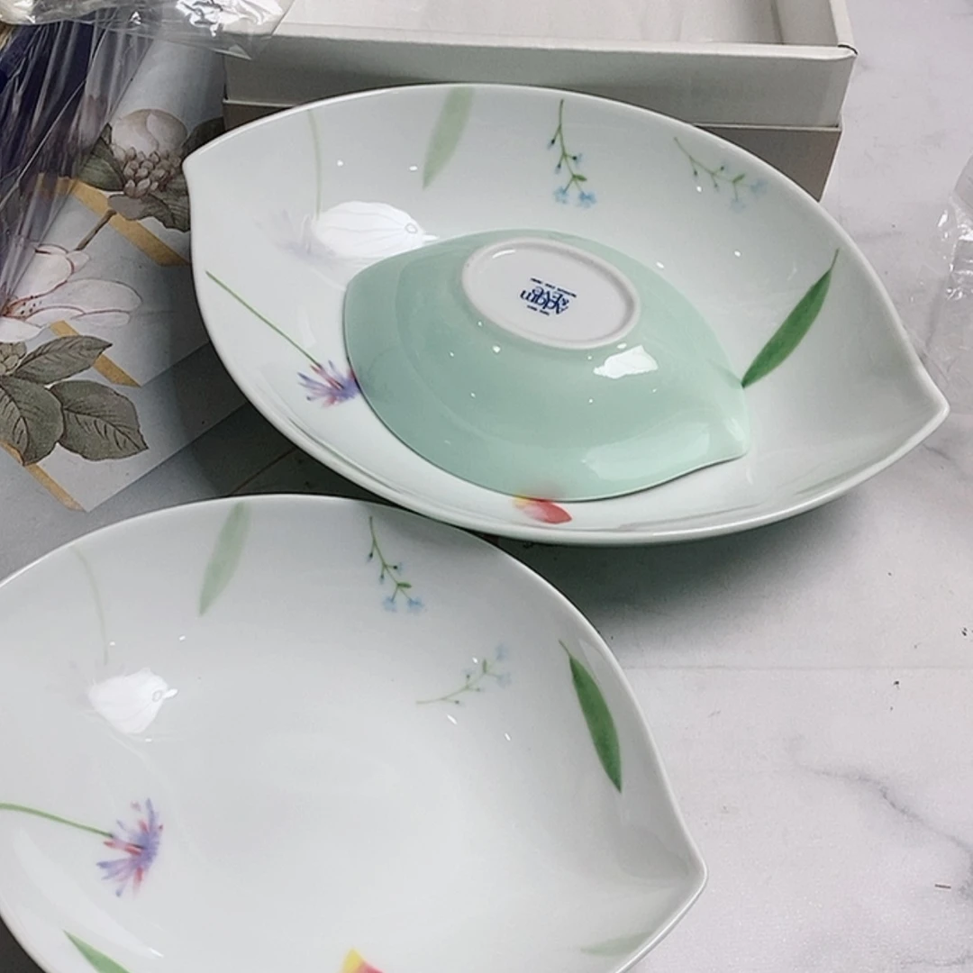 【闪购商品】密胺壶V200