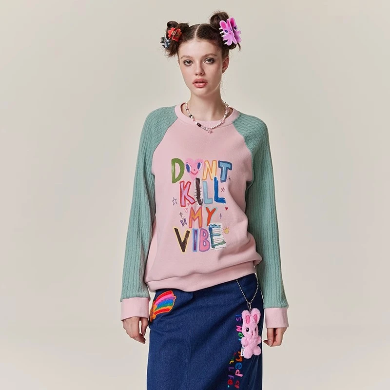 【自播】微瑕iscMOF艺术家原创彩色字母拼色印花卫衣