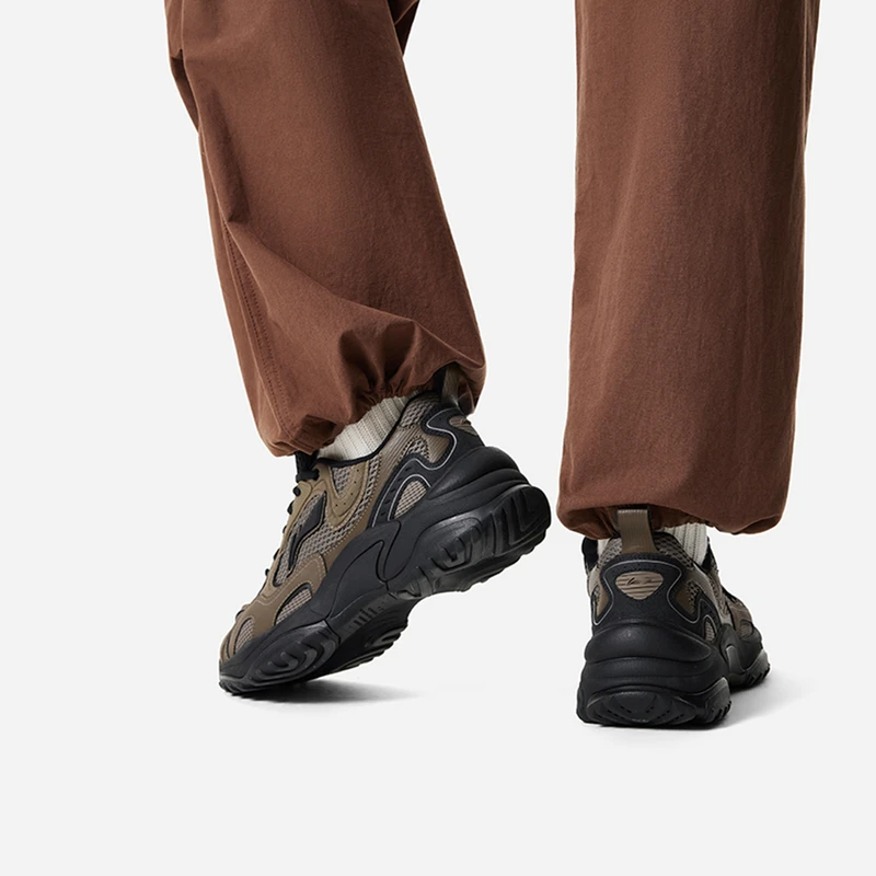 R李宁初芮v2运动鞋男子经典时尚百搭厚底增高休闲老爹鞋AGCU375