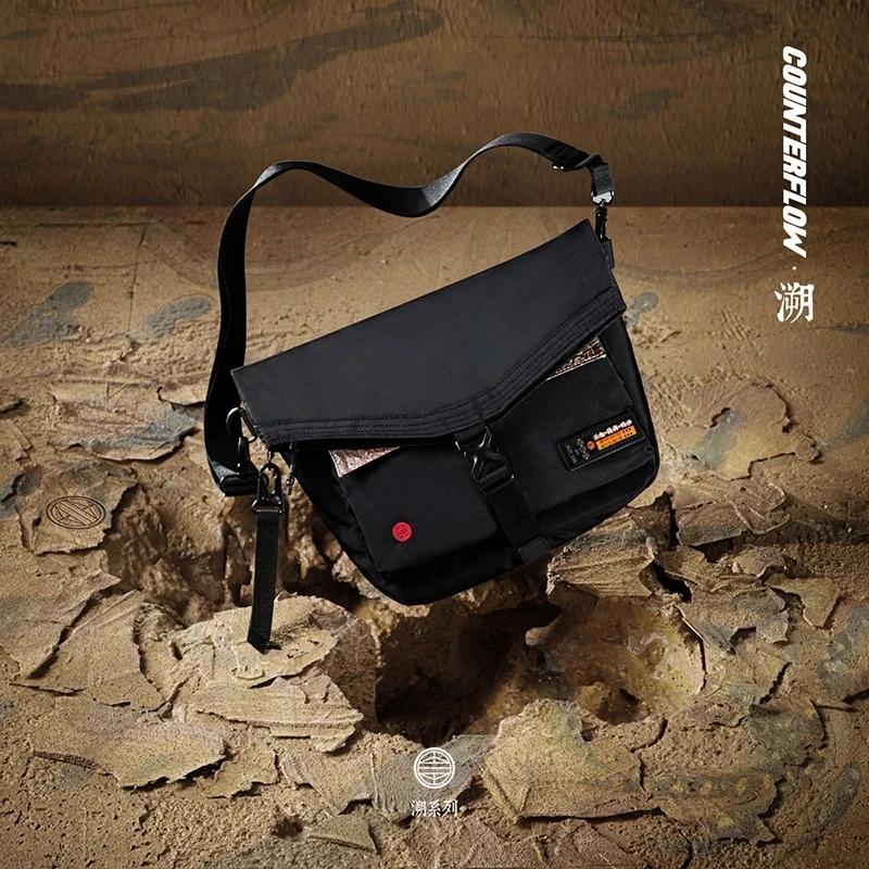 R李宁户外CF溯单肩包轻便大容量潮流时尚个性运动包斜挎包ABDS625