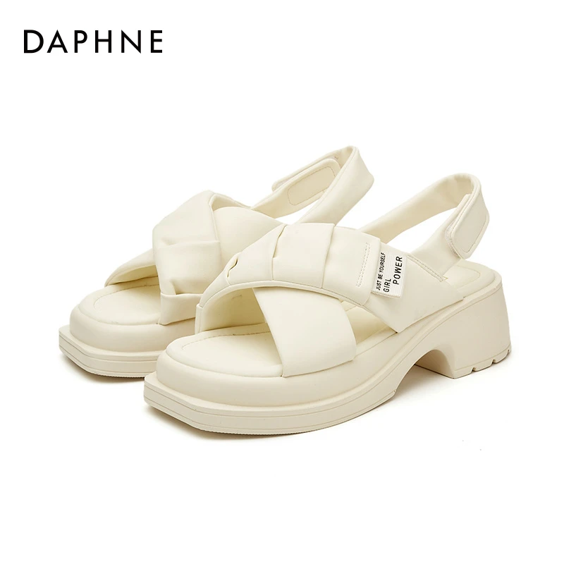 达芙妮2025夏季新款百搭凉鞋小香风厚底女鞋防滑外穿沙滩女式单鞋