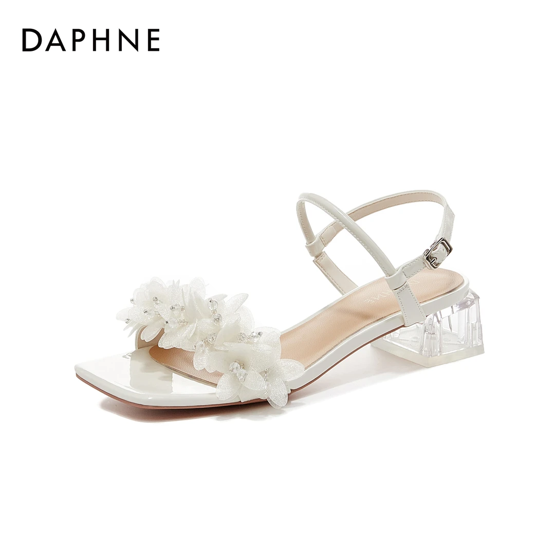 达芙妮透明鞋跟法式凉鞋仙女风一字带外穿花朵扣方头温柔小众凉鞋