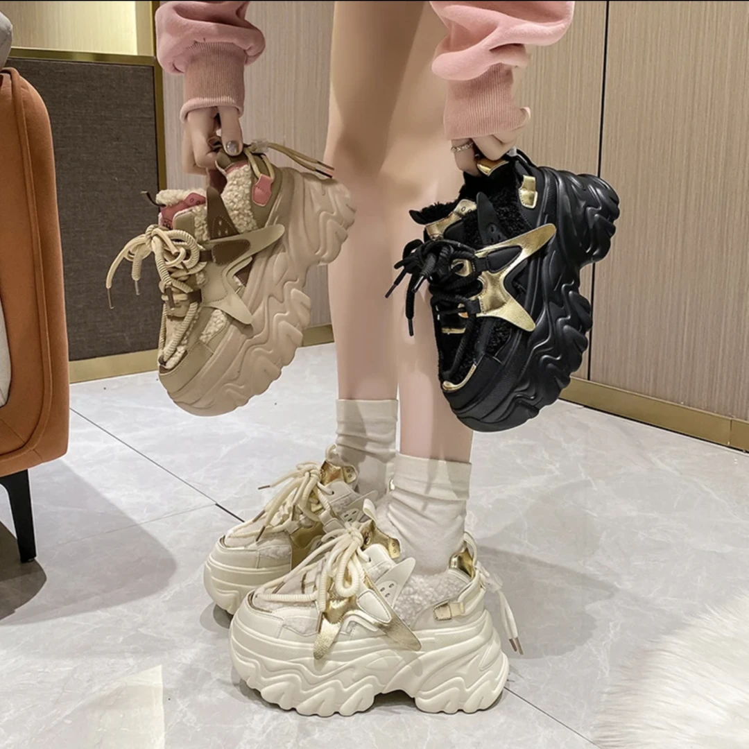 ·直播间////雪地靴