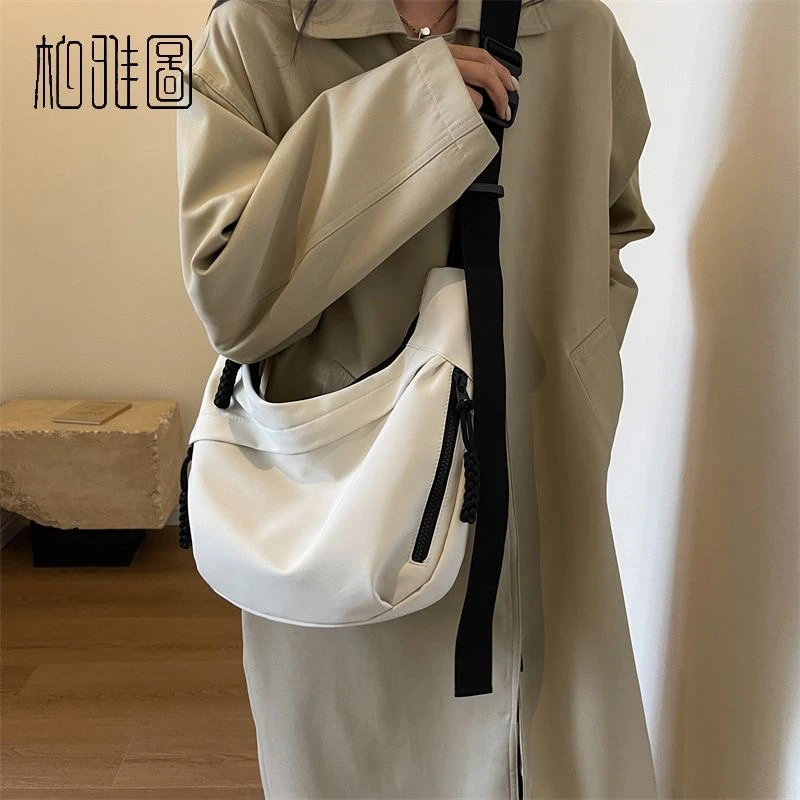 【全钢】2024新款时尚全钢斜跨马户包包