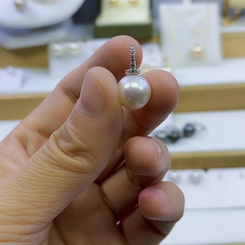 【闪购商品】淡水珍珠颈饰银S925镶嵌淡水珍珠吊坠
