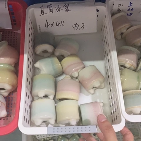 红陶20CM以下随机3个