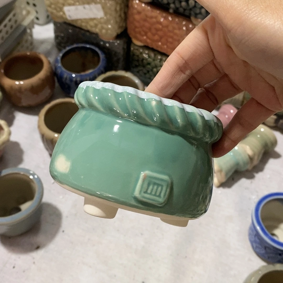 红陶20CM以下一个瑕疵