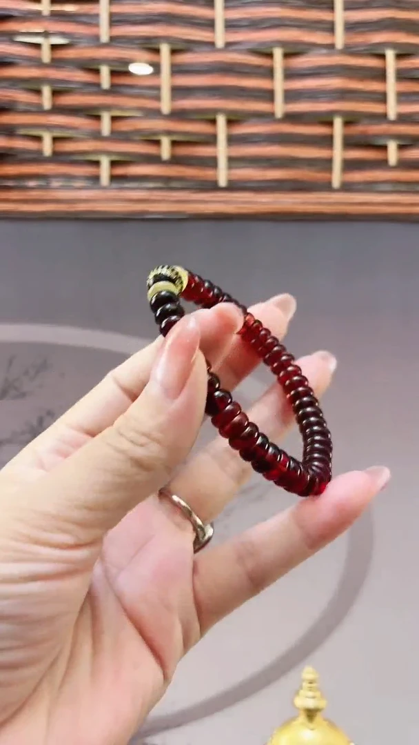 【闪购商品】血珀手串未镶嵌血珀 手串