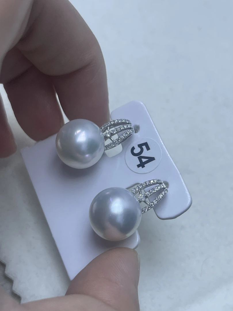 13mm澳白珍珠耳环