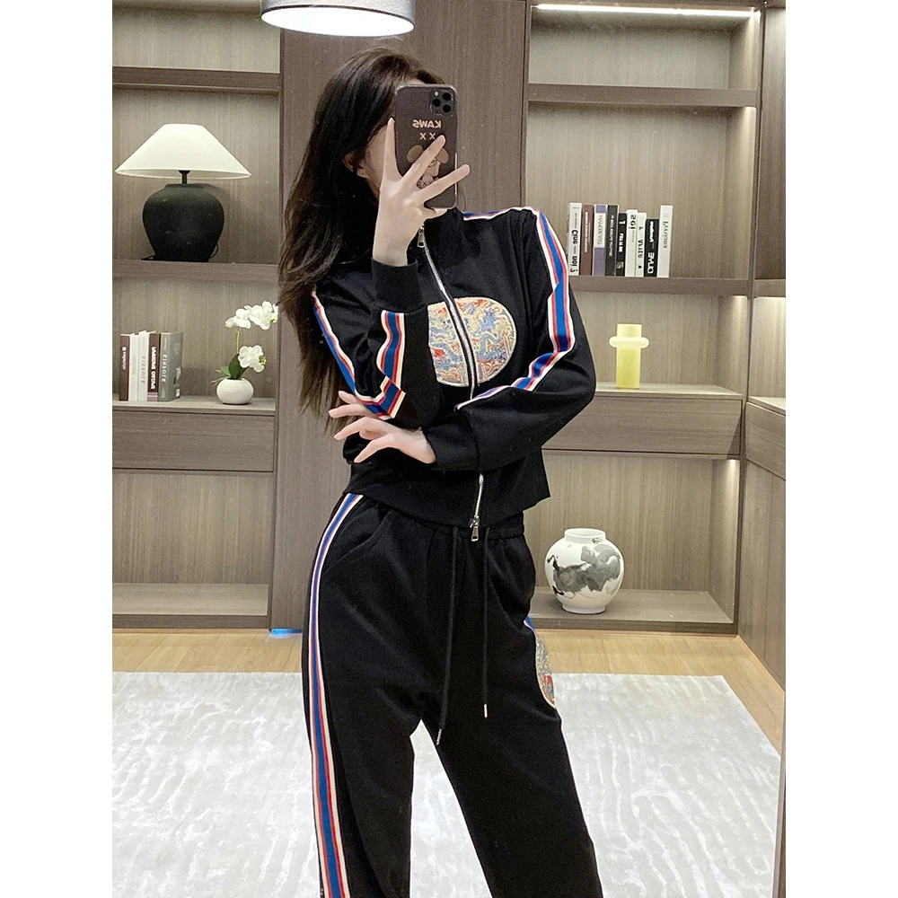 新中式国风套装2025秋款重工刺绣女装外套两件套时尚休闲运动服