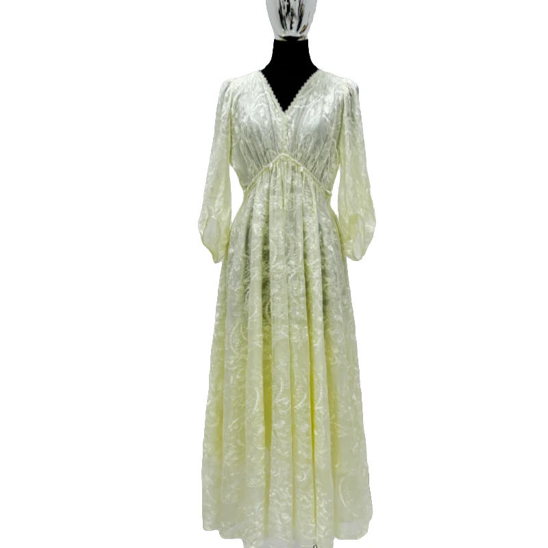 【QINXUAN】设计师款高定系列重工刺绣纯色气质长款桑蚕丝连衣裙