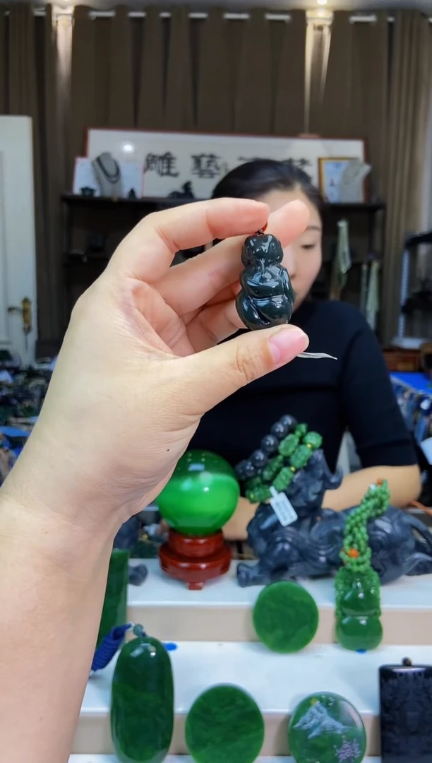 【闪购商品】和田玉挂件未镶嵌1