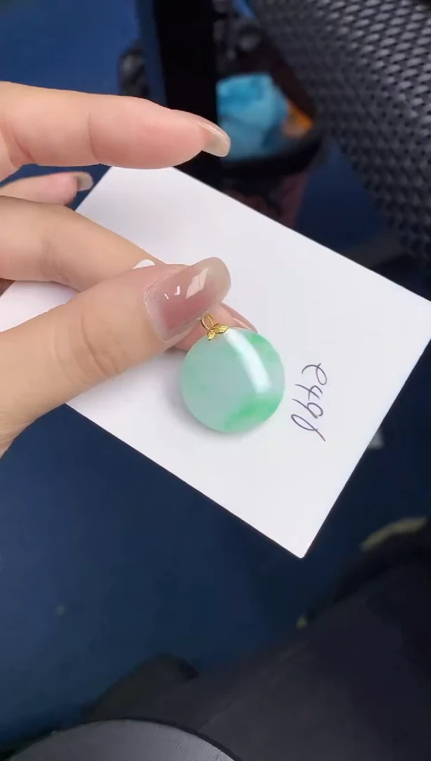 【闪购商品】翡翠颈饰18K金镶嵌000000000