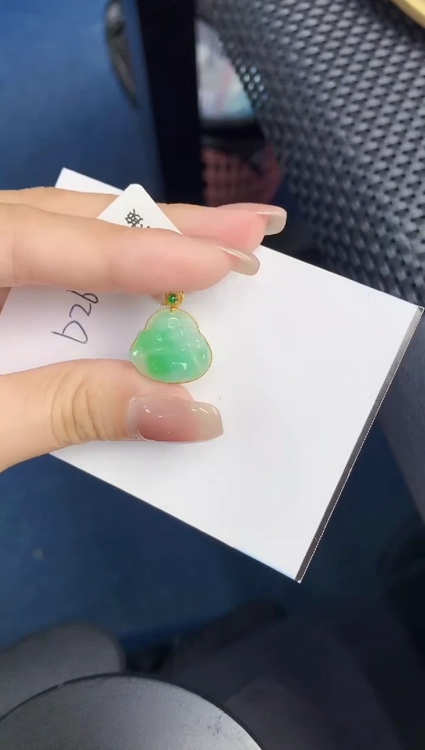 【闪购商品】翡翠颈饰18K金镶嵌000000000