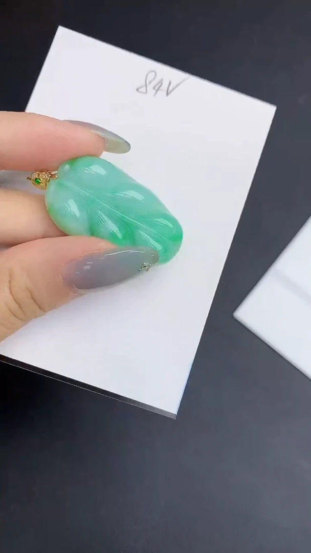 【闪购商品】翡翠颈饰18K金镶嵌000000000