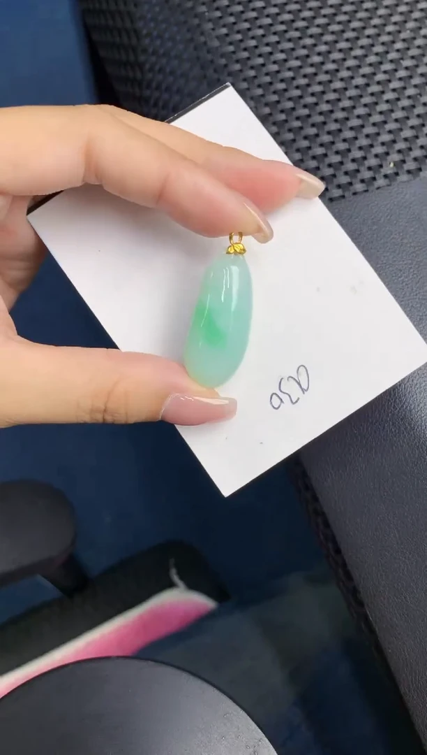 【闪购商品】翡翠颈饰18K金镶嵌000000000