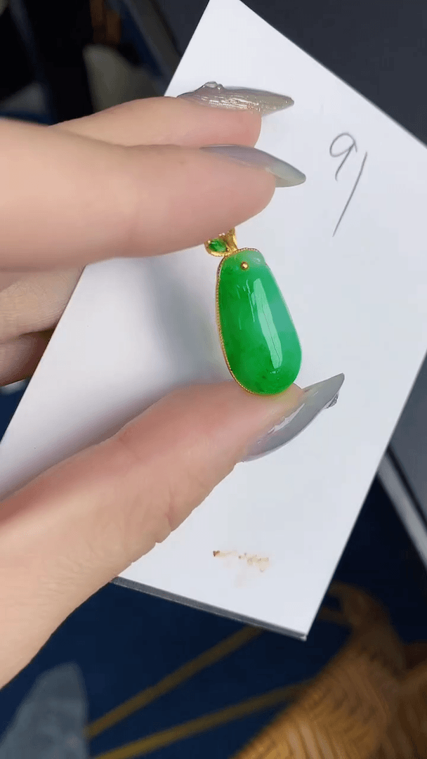 【闪购商品】翡翠颈饰18K金镶嵌000000000