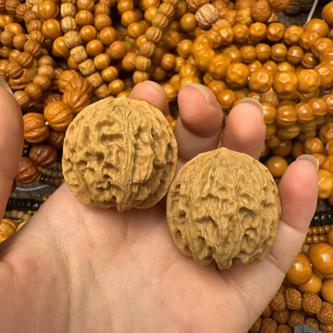文玩核桃苹果圆白茬尺寸32-34mm