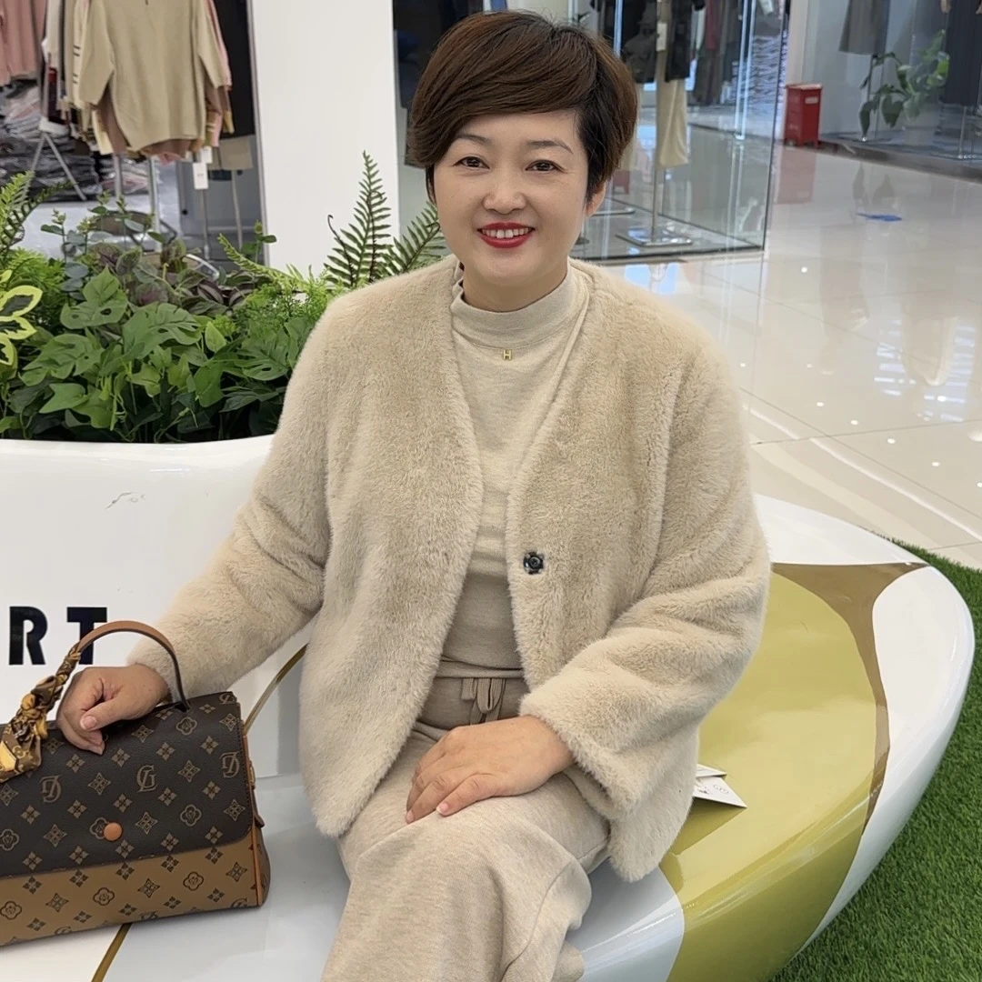 外套女装开衫气质时尚秋冬针织加厚冬季轻奢宽松百搭皮毛一体短款