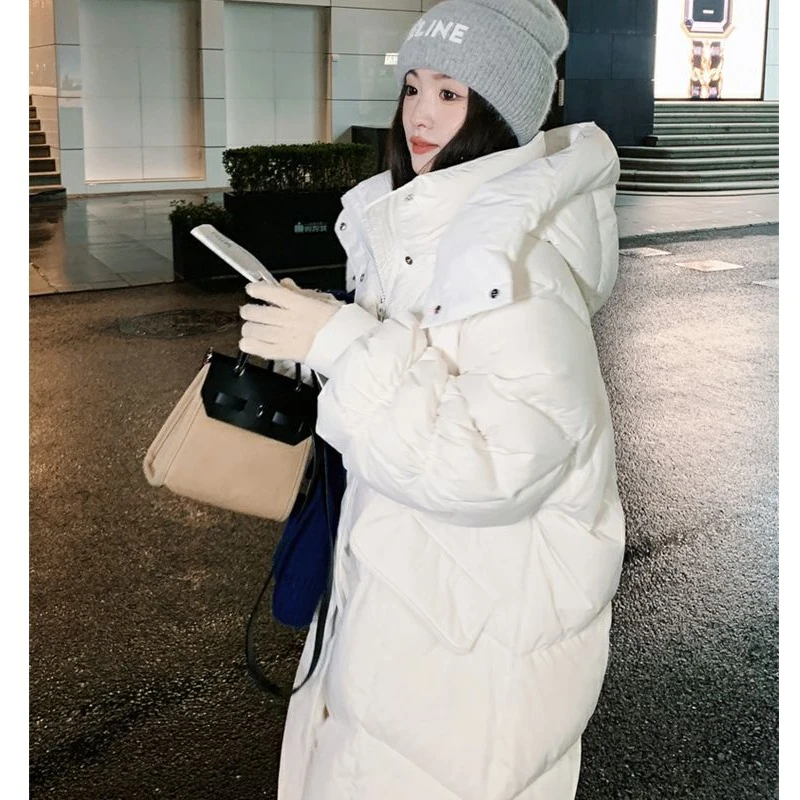 波司澄白色白鸭绒羽绒服女冬长款过膝新款韩版宽松加厚面包服