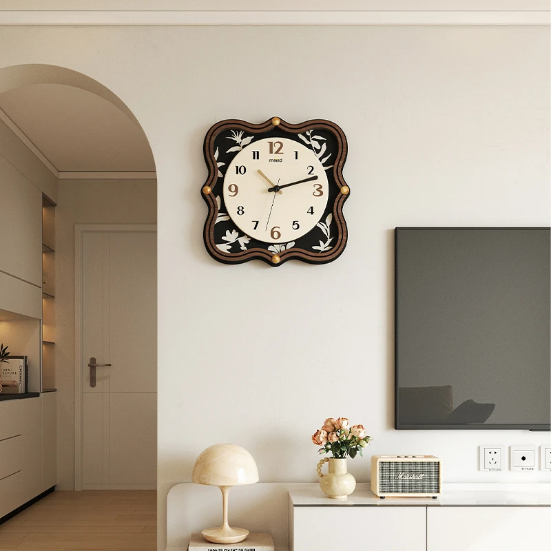 美世达挂钟艺术复古钟表客厅家用免打孔现代钟表客厅家用挂钟