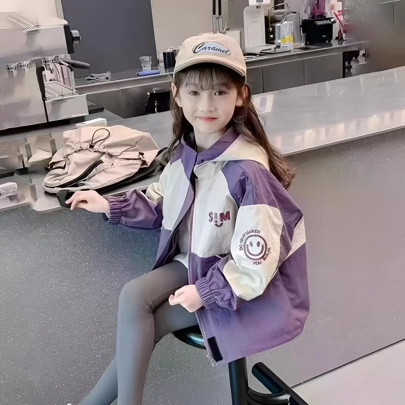 女童春秋外套2025新款时髦笑脸拼接冲锋衣上衣3449