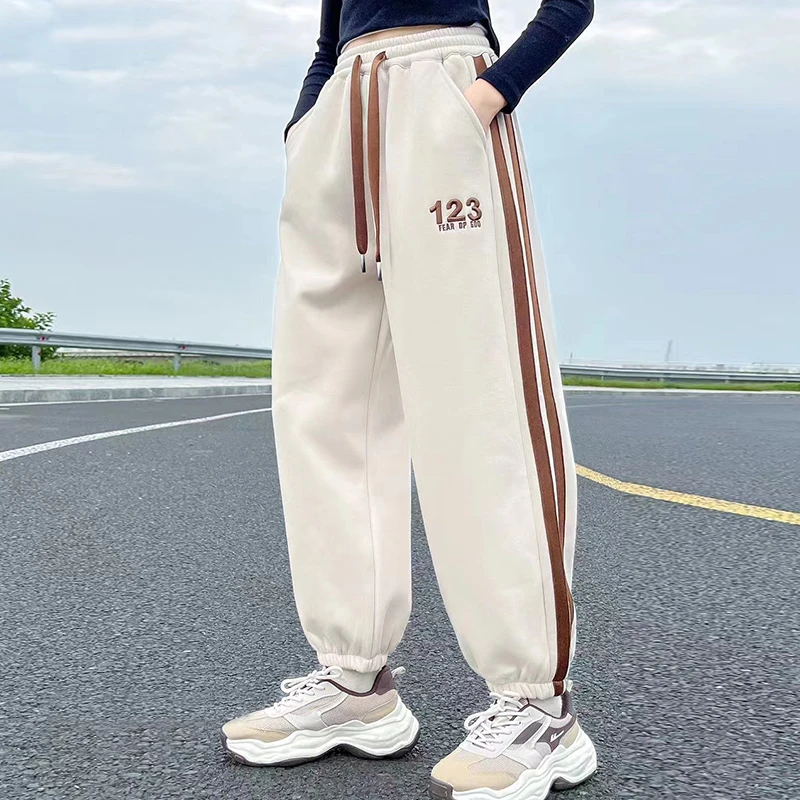 女童裤子秋冬款2024新款中大童一体绒儿童洋气休闲裤冬季加绒长裤