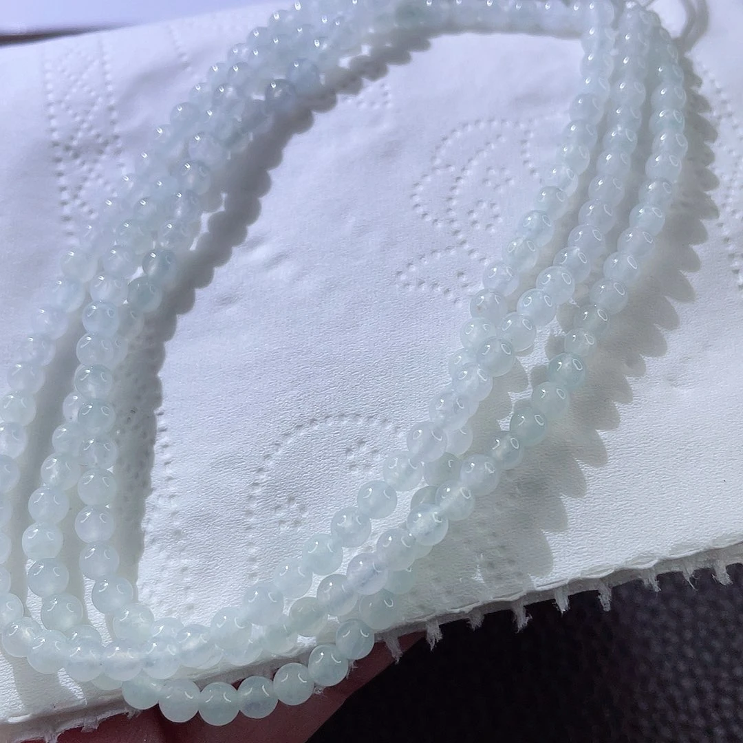 翡翠手链未镶嵌翡翠